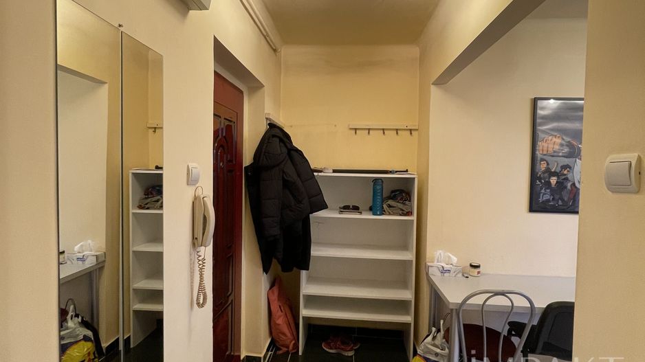 Apartament cu 2 camere langa Teatrul national (centru) - Poză 3