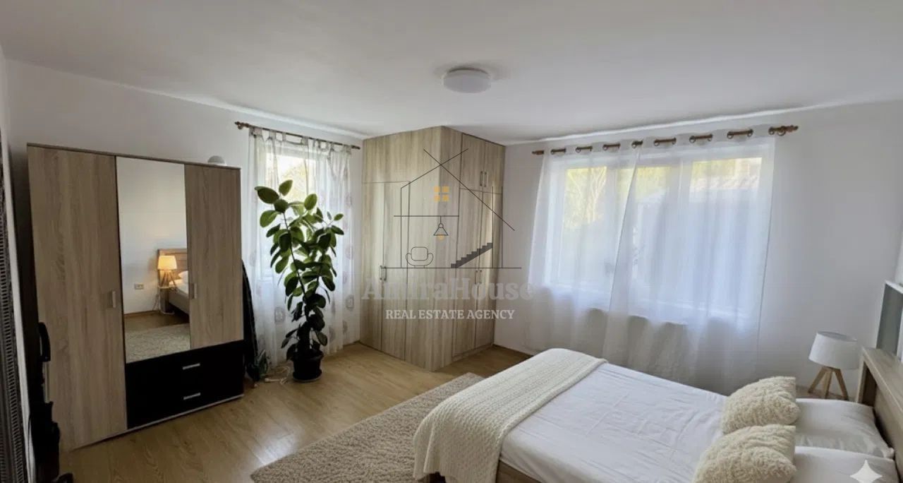 Apartament 3 camere, 70 mp, parcare, et 1, finisat zona Vivo partea de jos - Poză 1