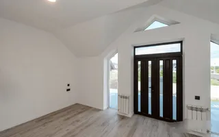 Vânzare, casă,  in 2 nivele, Poiana Domneasca. - Poză 13