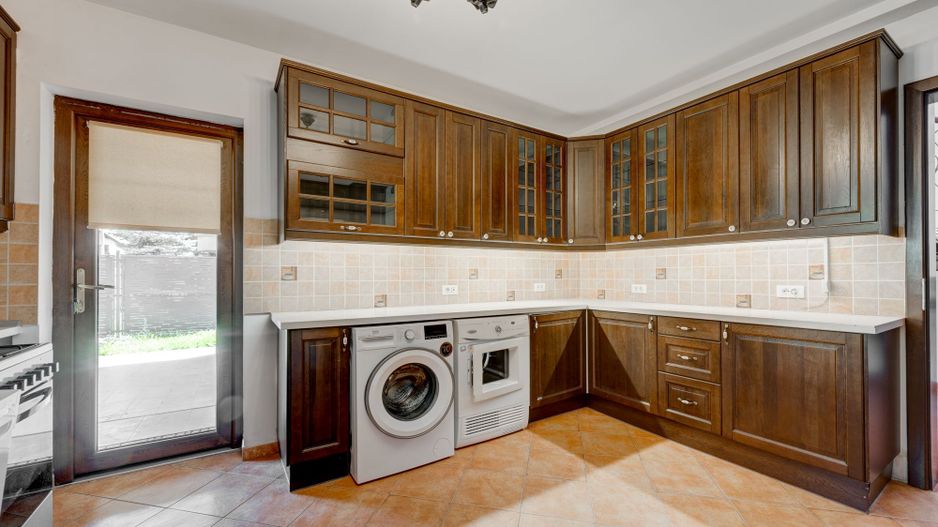 2 Vile individuale in Paradisul Verde P+M, caramida, ideal familii - Poză 76