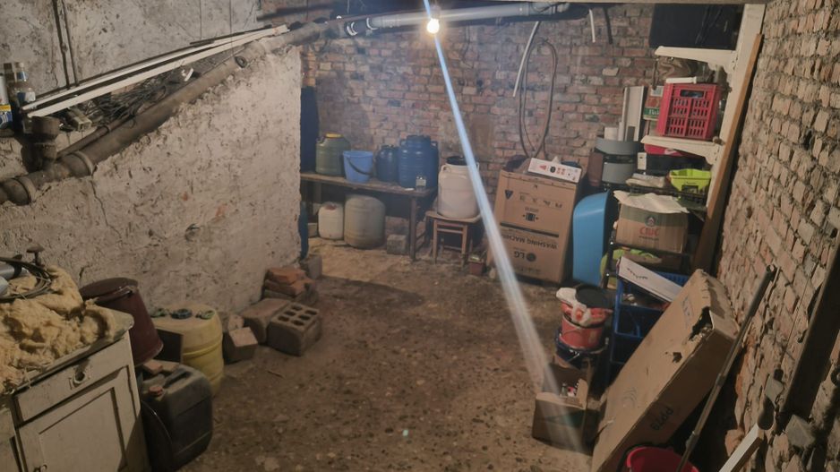 Casa singur in curte zona Astra - Poză 20