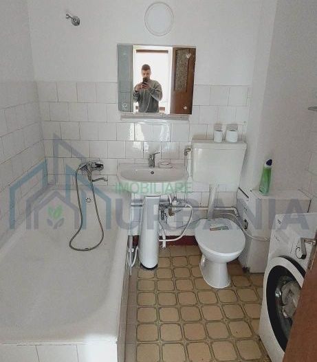 Apartament 2 camere decomandat de vanzare – Zona Hala Centrala, Iasi - Poză 4