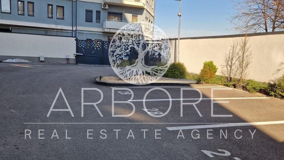 Apartament de lux cu terasa, complet utilat - Poză 18