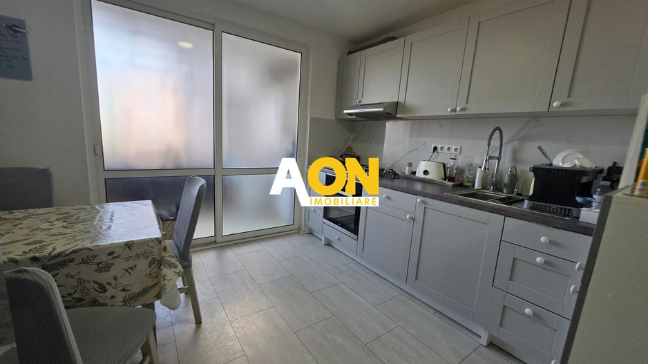 Apartament 4 Camere, Etaj 2, Zona Ampoi 3, Renovat - Poză 3