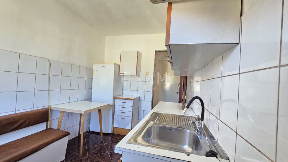 Apartament 41 mp, decomandat, centrala proprie – zona Lunca, pret atractiv - Poză 10
