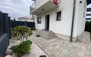 Casa tip duplex , pivnita, carport in Selimbar zona Brana - Poză 15