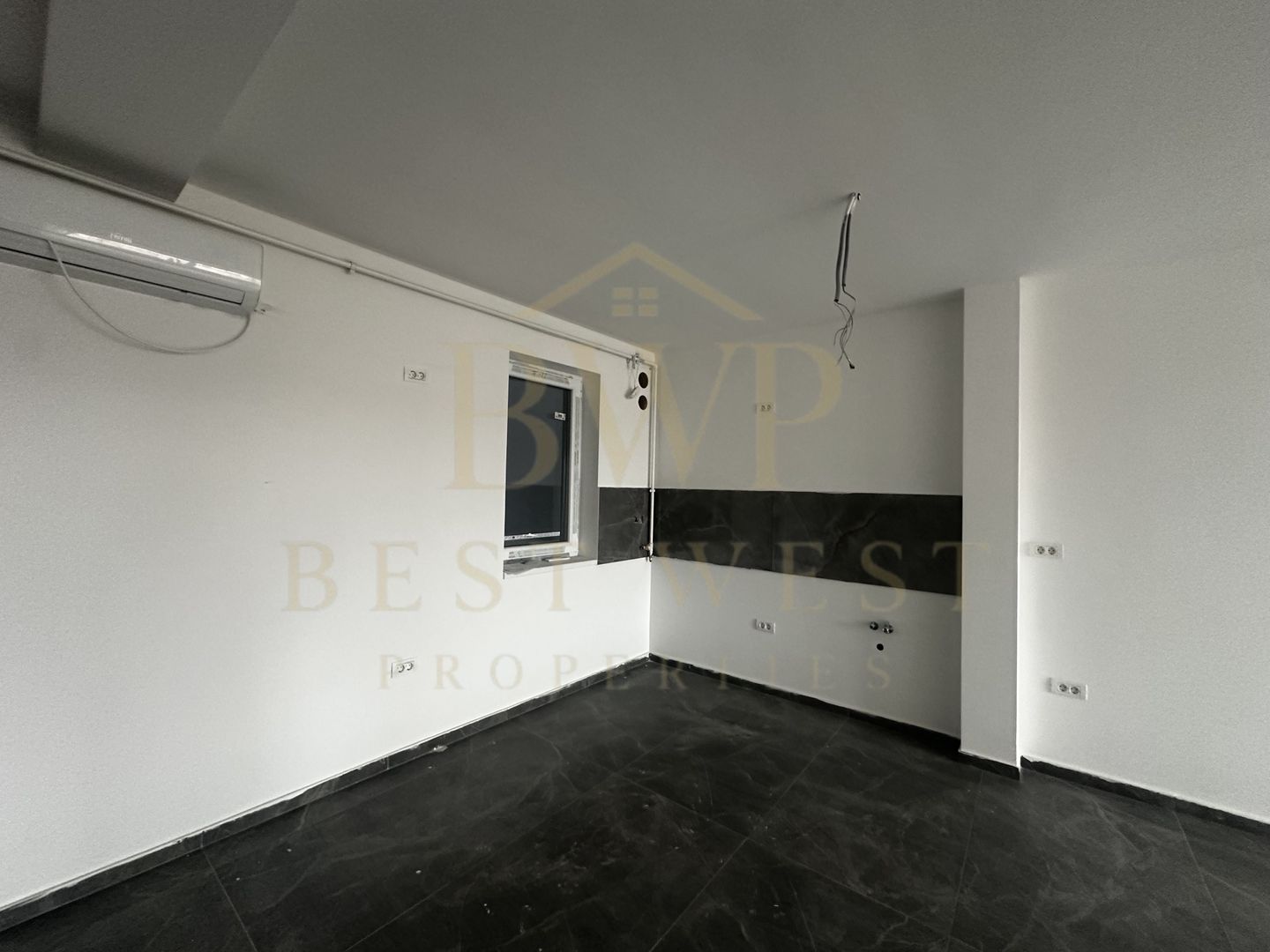 Apartament cu 2 camere, Giroc, drum asfaltat - Poză 5