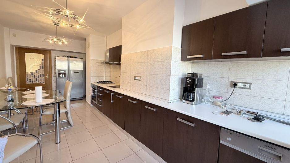 Bulevardul Unirii | 4 camere | vedere mixta | 115mp utili | Decomandat - Poză 7