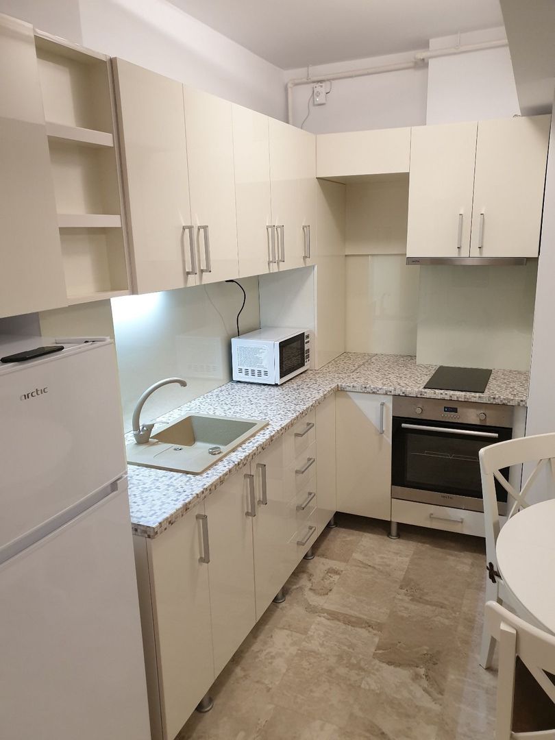 BRASADAS Inchiriaza Ap 2 camere, zona unirii - Poză 6