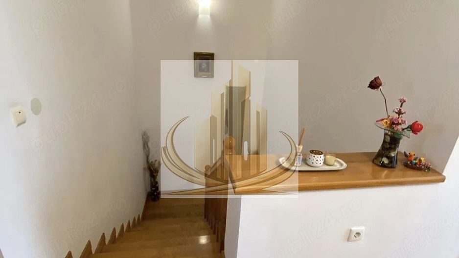 Duplex Ghiroda | 5 camere | 150 mp + 325 mp teren | Posibil 2 unități - Poză 1