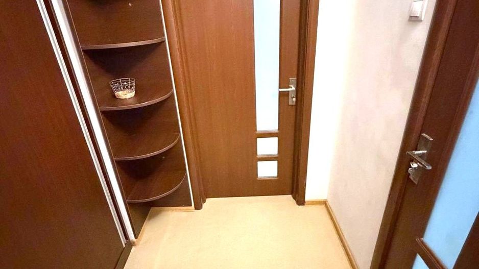 🏠 Închiriez Apartament cu 2 camere Dristor – Baba Novac, renovat, etaj 2/10 - Poză 5
