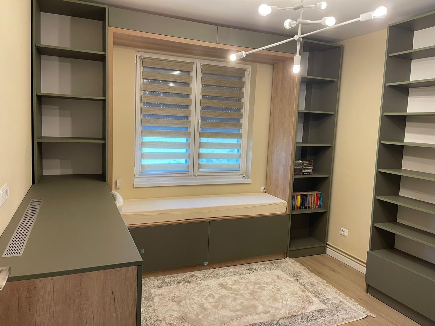 Vanzare apartament 3 camere, bloc 1983, centrala, Titan-Fizicienilor - Poză 5