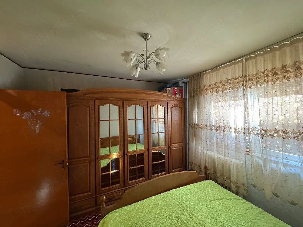 Vând apartament 2 camere - Poză 9