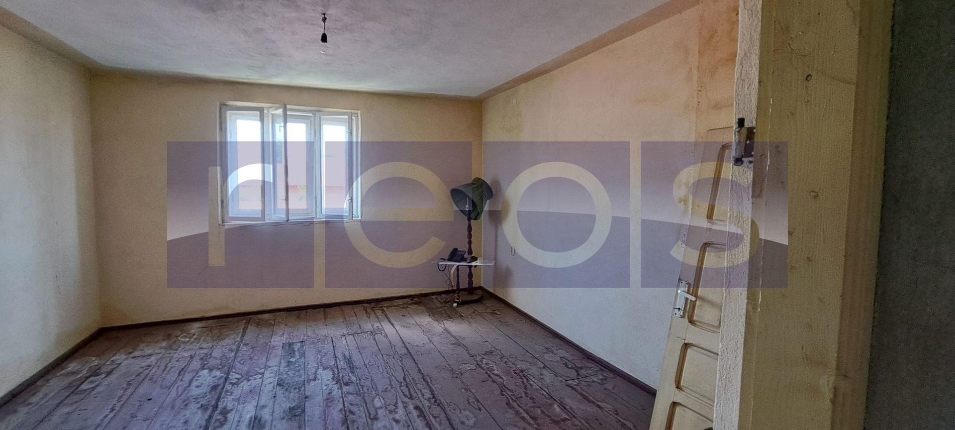 VANZARE VILA SPATIOASA CU TEREN GENEROS – 1.700 MP | RADOESTI VALE, TELEORMAN - Poză 6