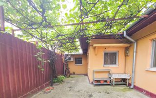 Oportunitate Unică: Casă cu 4 Camere, Curte Generoasă și Îmbunătățiri - Poză 1