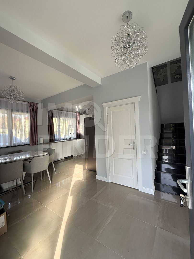 Duplex de închiriat, cartier Europa - Poză 18