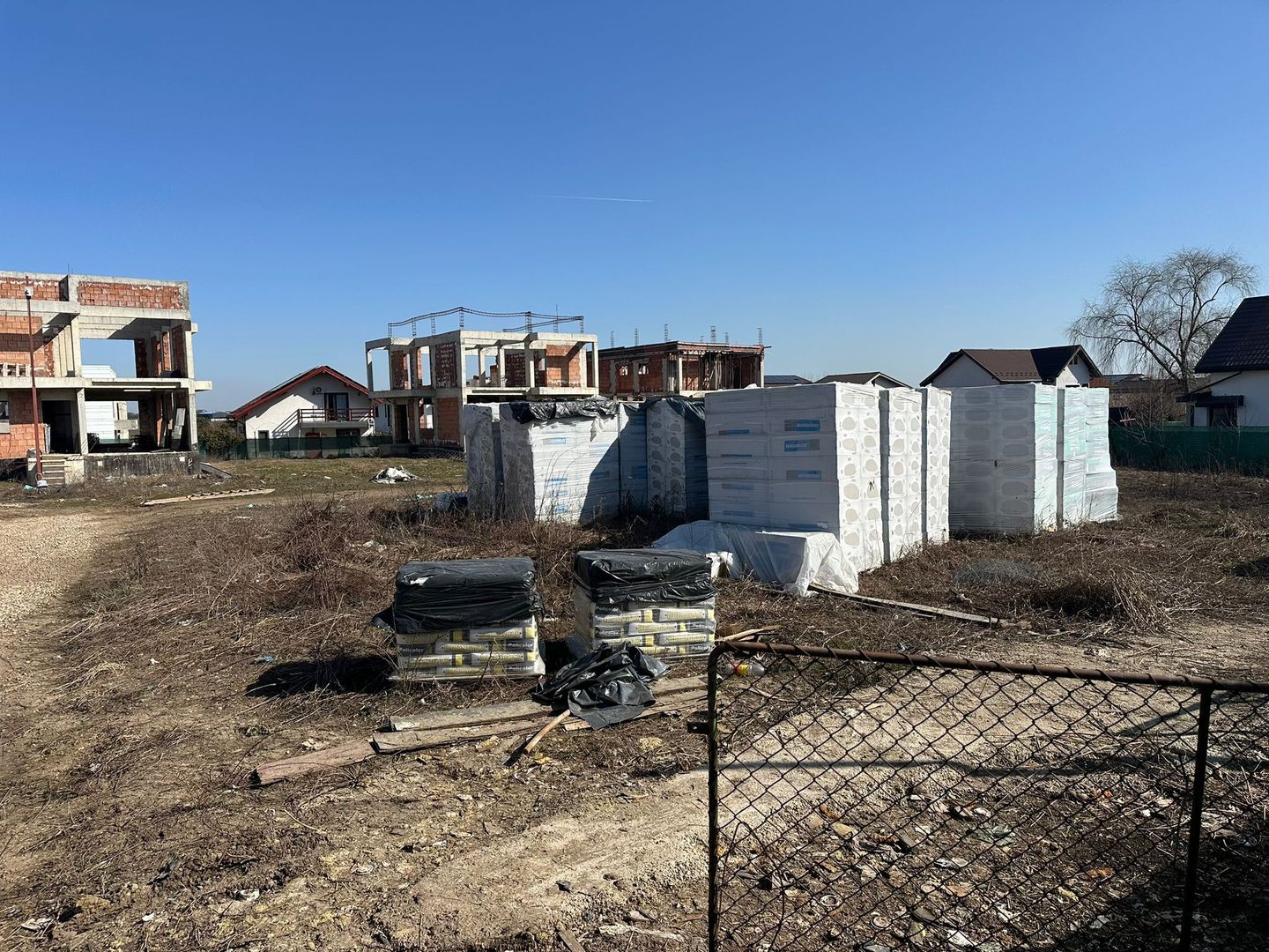 Proiect rezidențial 18 vile Tunari (stadiu avansat) - Poză 22