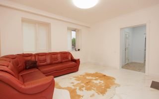 Vânzare, casă, 4 camere, str. Serghei Lazo, com.Sîngera - Poză 9