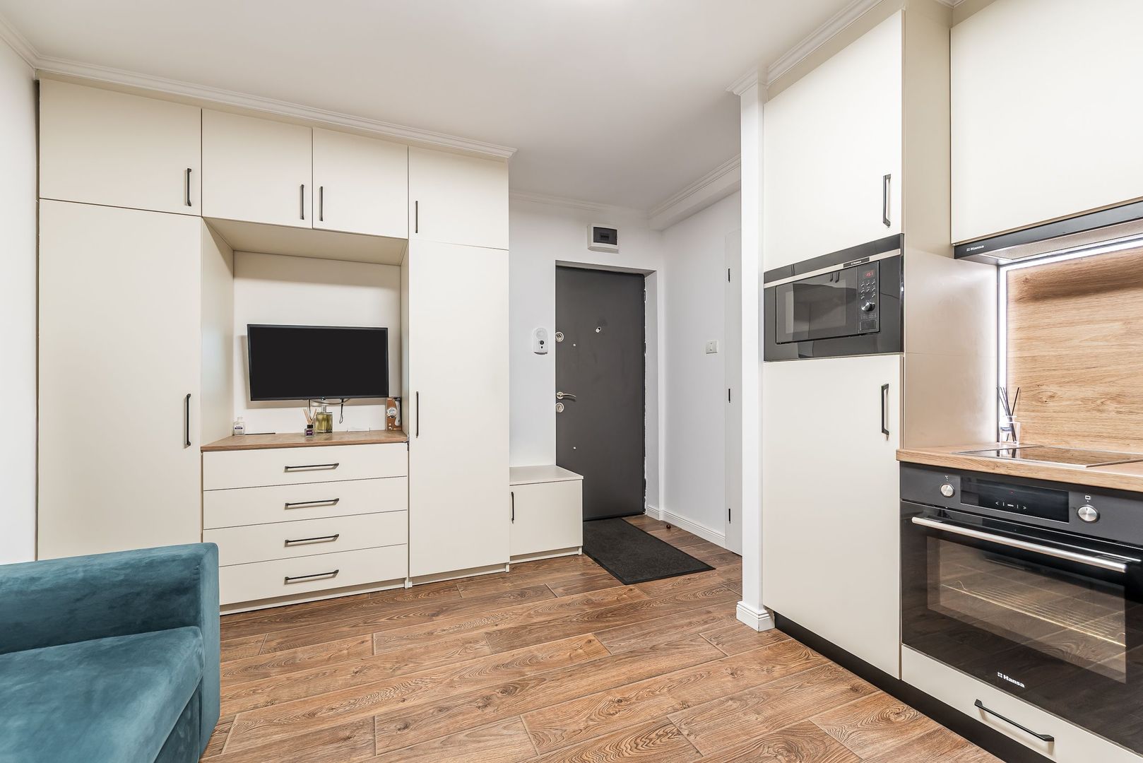 Garsonieră parter investiție inteligentă în Pârneava - Poză 4