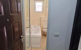 Garsonieră spațioasă de închiriat, Universitate, mobilat lux, centrală proprie - Poză 7