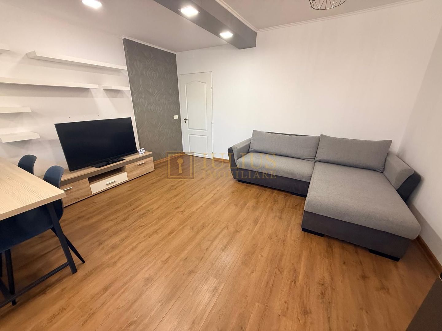 apartament la casa| 2 camere| Aradului| 2 bai| centrala proprie - Poză 3