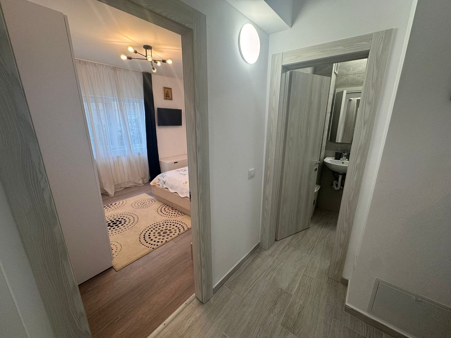 Sebastian 3 Camere Centrala Parcare 2 bai 3/8 - Poză 9