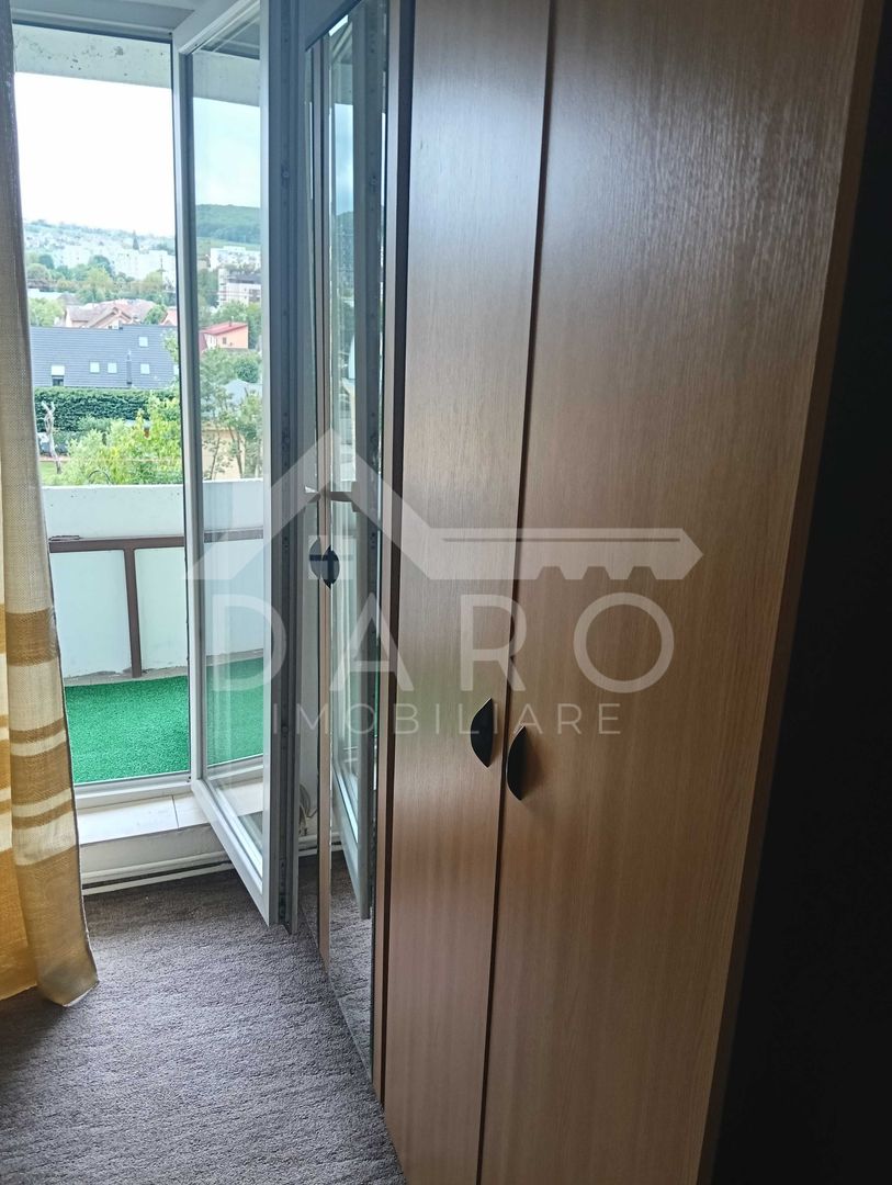 Dau în chirie apartament cu trei camere, - Poză 4