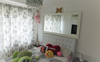 Casa moderna Cartier Dambu Rotund | La Cheie - Poză 11