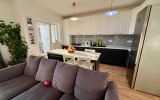 Apartament de LUX cu 3 camere 72. mp - mobilat, utilat- Cartier Kogălniceanu - Poză 2