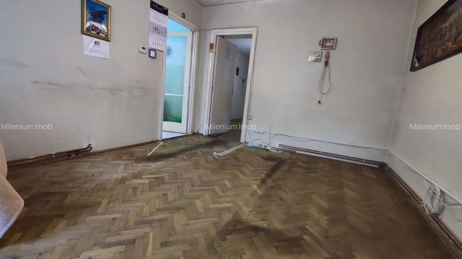 Apartament cu 3 camere, locatie deosebita, zona Spitalul Judetean. - Poză 4