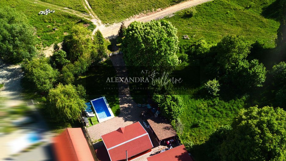 Teren intravilan 1582 mp cu 2 constructii si anexe, Feleacu - Poză 1