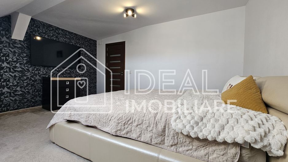Penthouse modern cu 165 mp utili și 50 mp terasă,  Calea Cisnadiei - Poză 12