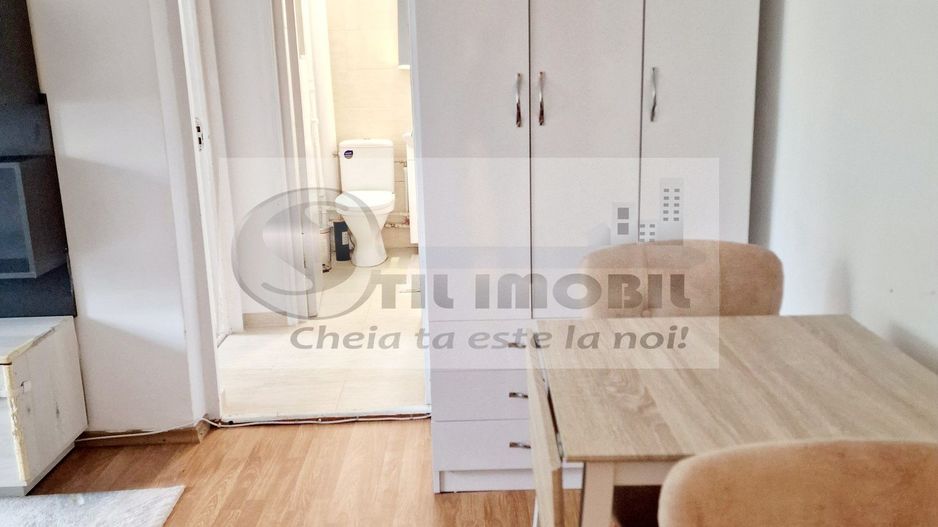 Apartament cu 2 camere in Podu Ros. 74.500 euro ! - Poză 2