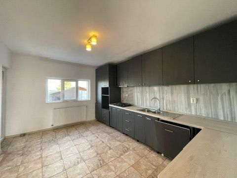 Duplex cu 4 camere la 190.000€, amplasament excelent| Mosnita Noua| - Poză 4