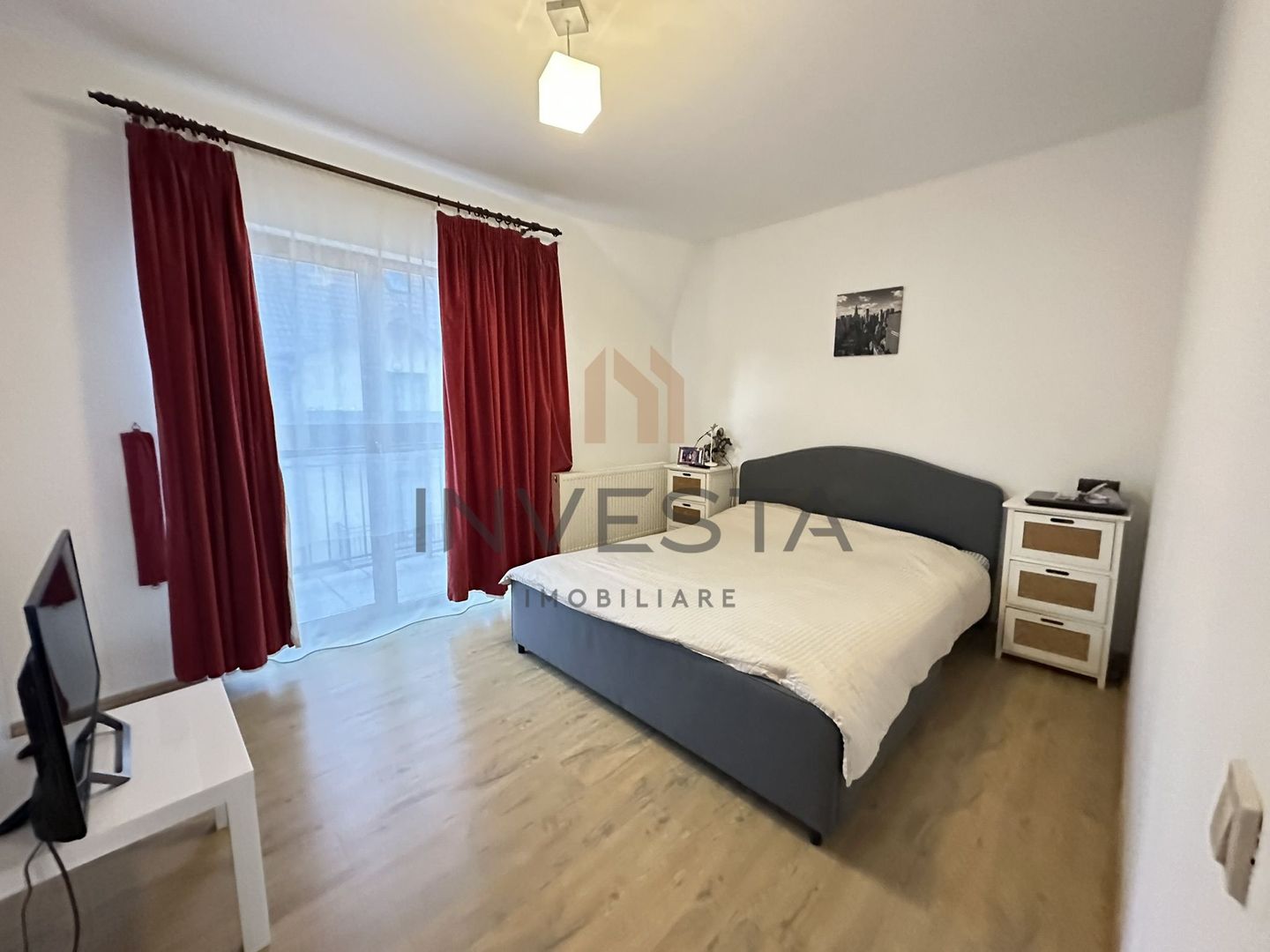 Apartament de 90 mp in Vila , la 5 minute de Kaufland Manastur. - Poză 3
