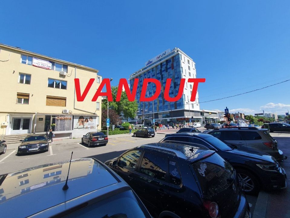 Vanzare garsoniera Ultracentral, Filarmonica, libera - Poză 1