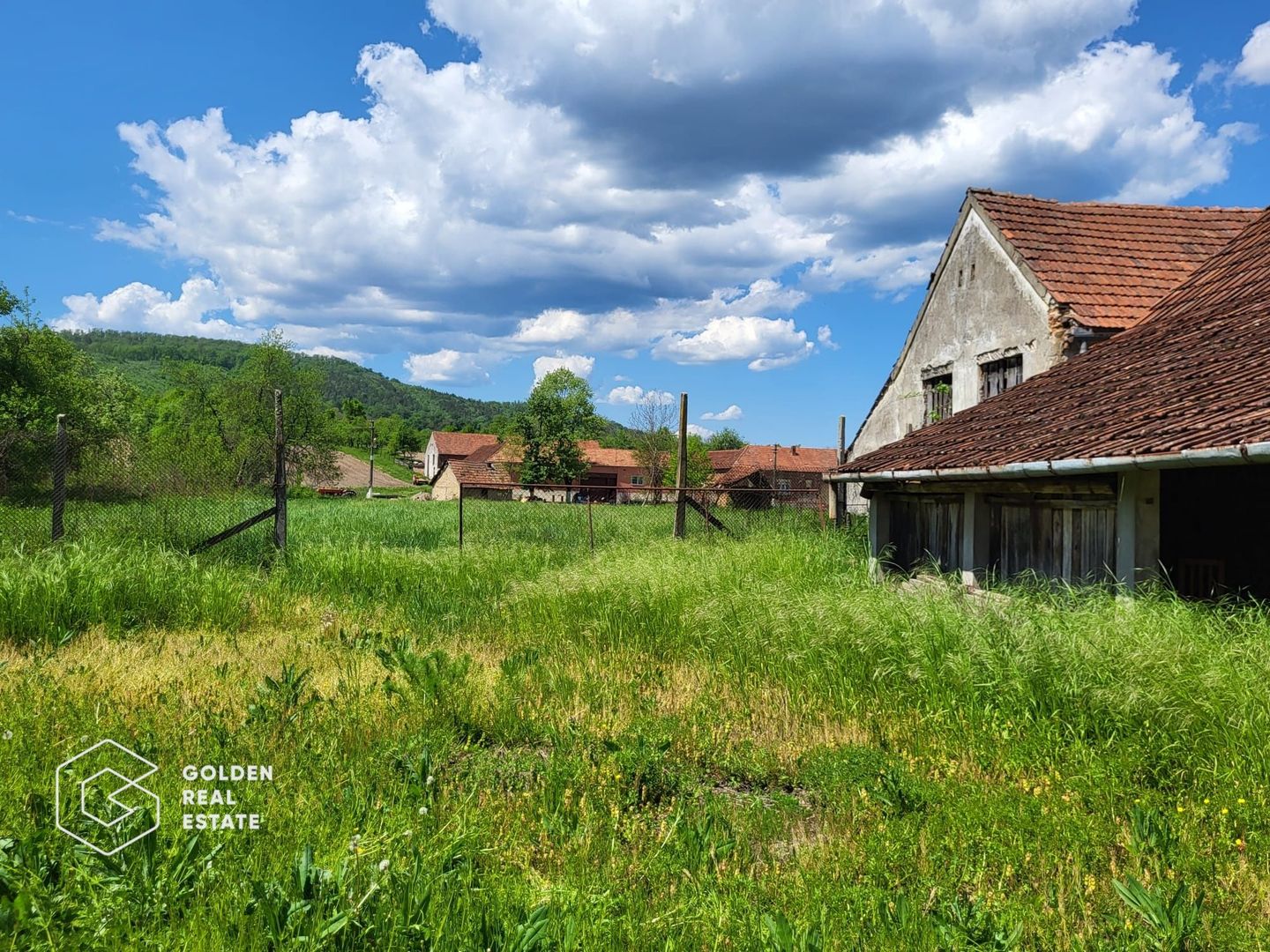 Casa  cu 3 corpuri de cladire, sat Lalasint - Poză 22