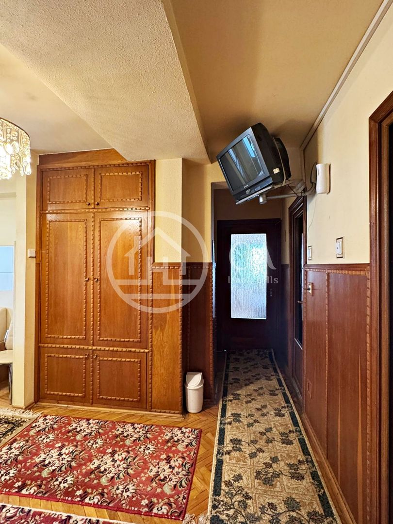 Apartament de închiriat cu 3 camere în Centrul Civic, Oradea - Poză 17
