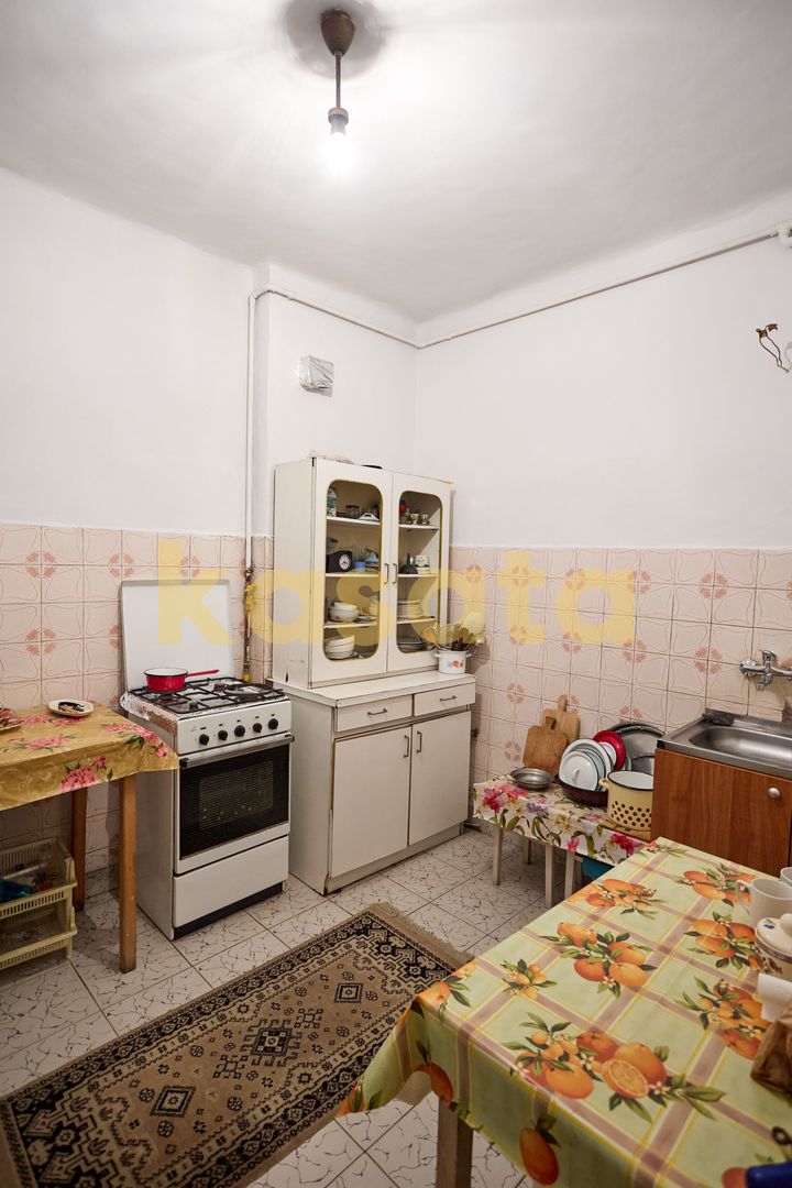 CASĂ CLASICĂ DE VANZARE CU POTENȚIAL PREMIUM ÎN ZONA 1 MAI - Poză 21