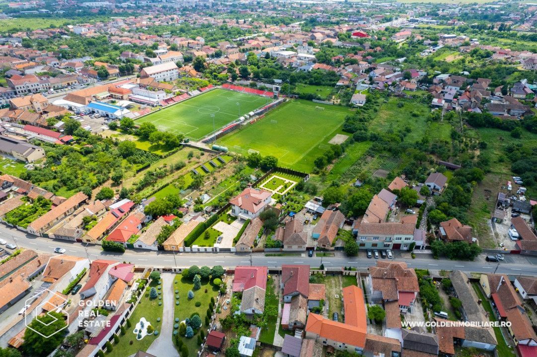 Teren intravilan cu casa demolabila, aproximativ 2000 mp, zona Aradul Nou - Poză 4