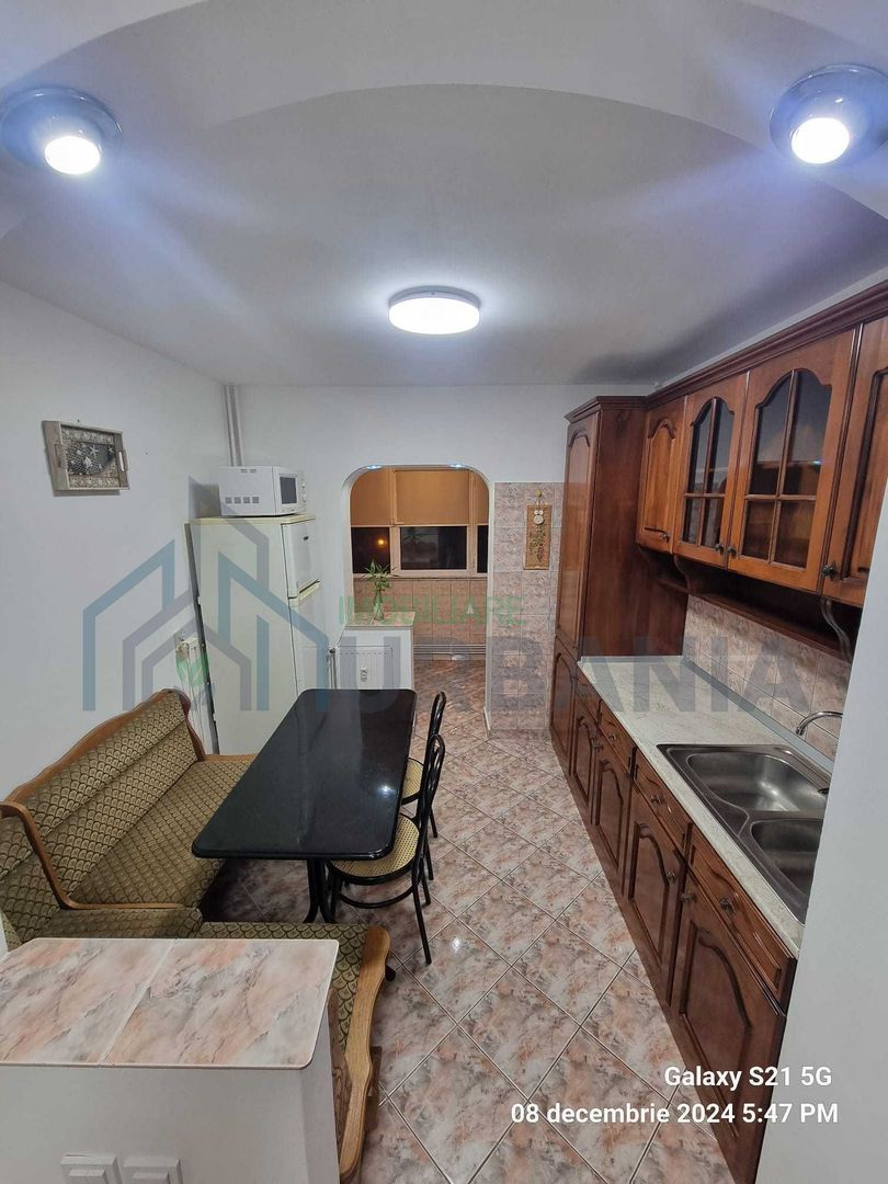 Apartament 2 camere decomandat zona Nicolina II - Poză 4