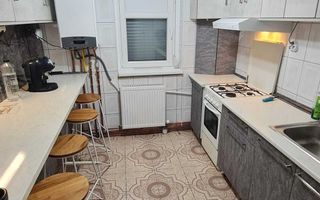 Inchiriez apartament 2 camere Rahova - Poză 1