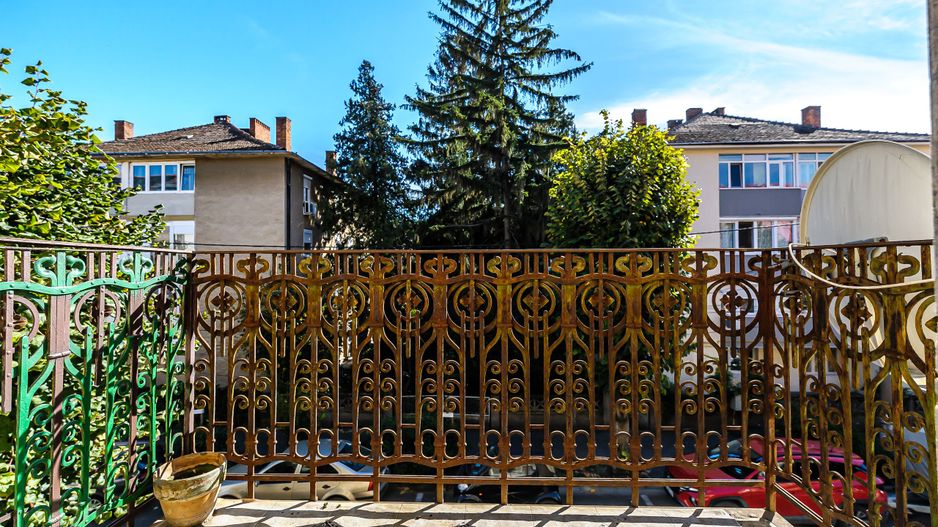Ultracentral! apartament 3 camere spațios la casă/vilă, etajul 1 - Poză 1