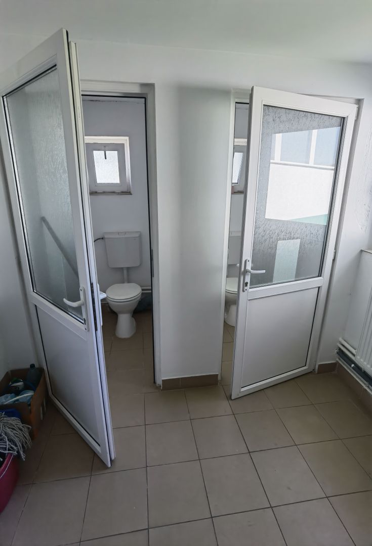 Proprietate industriala  la 35 km de TM - Poză 32