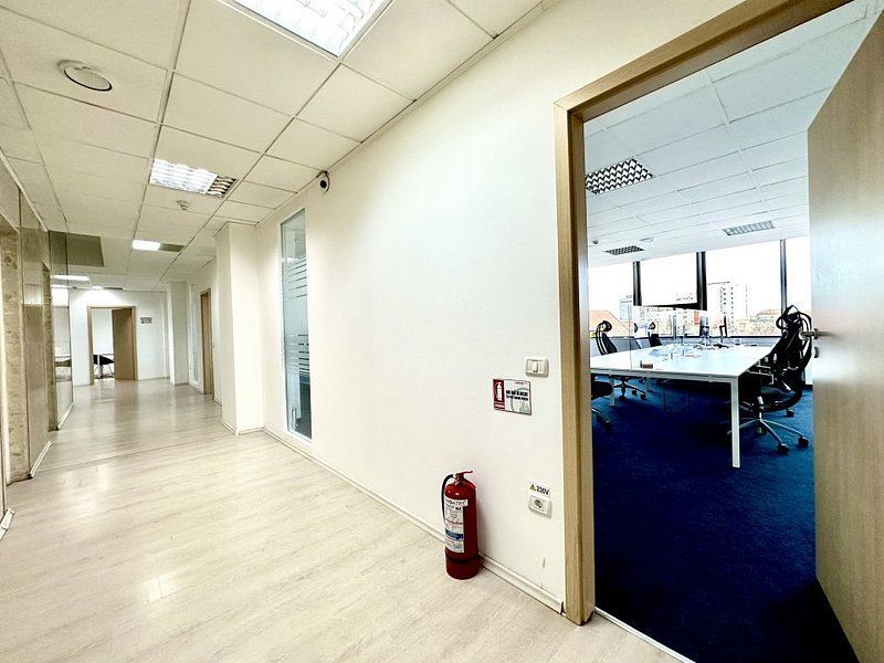Birou amenajat - Piața Unirii/Bastion - Poză 3