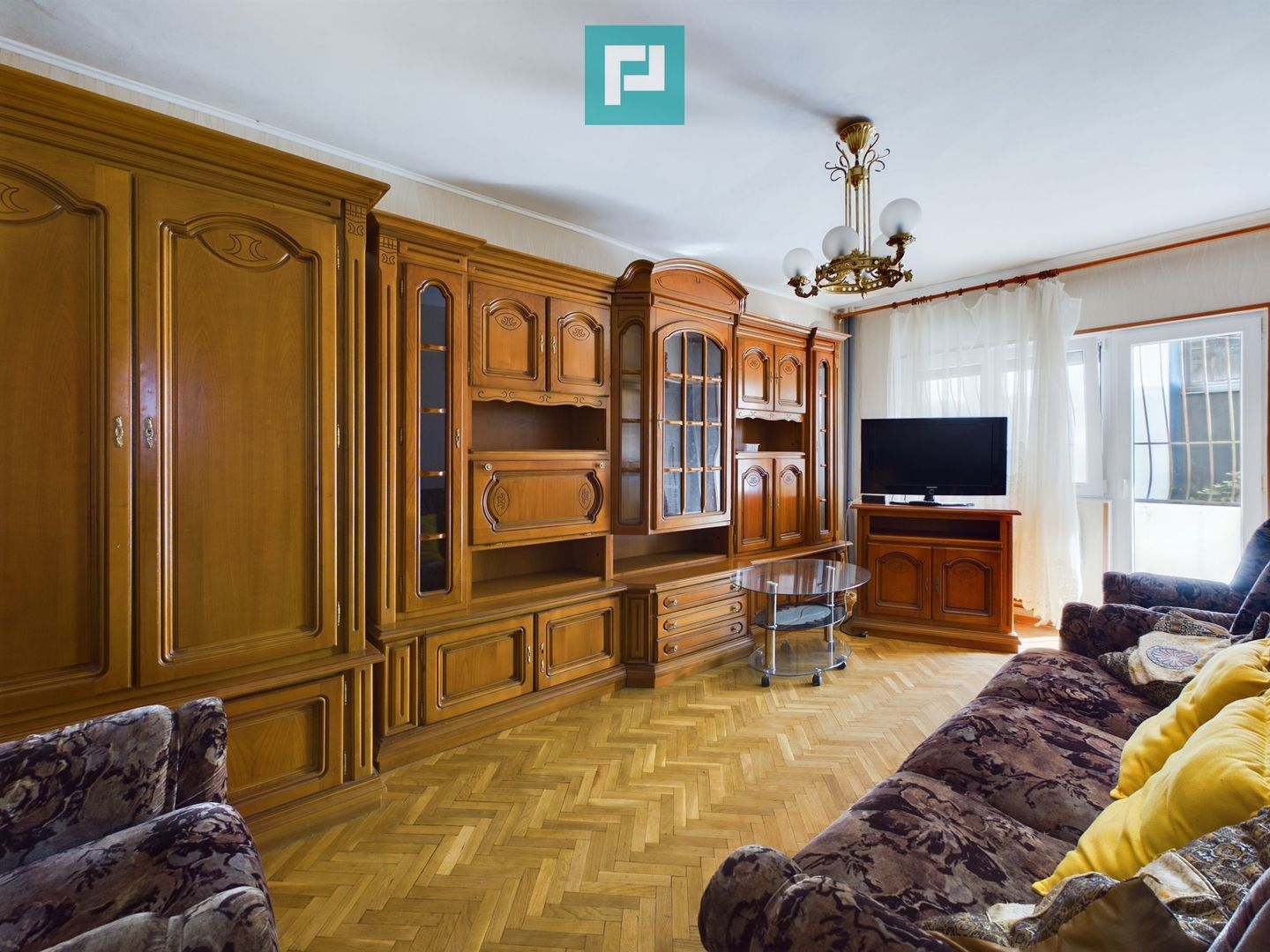Apartament cu 4 Camere - Ideal pentru Familie - Poză 2