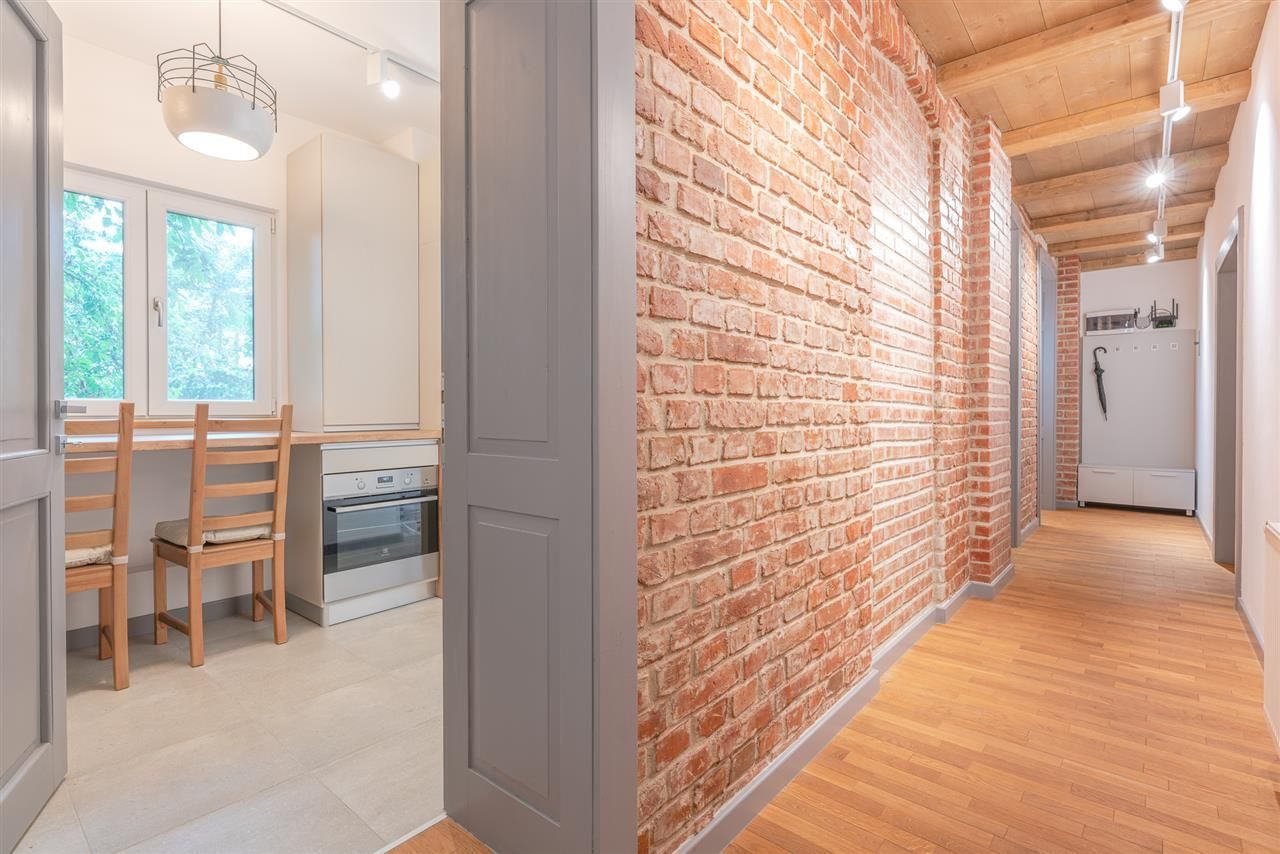 Locuință de 71 mp renovată integral și complet utilată, în casă - Poză 8