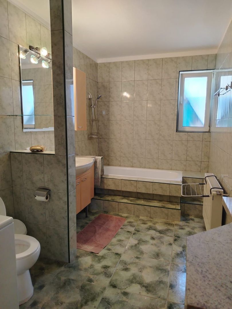 Apartament 3 camere de închiriat în vilă | 2 terase | Loc de parcare - Poză 7