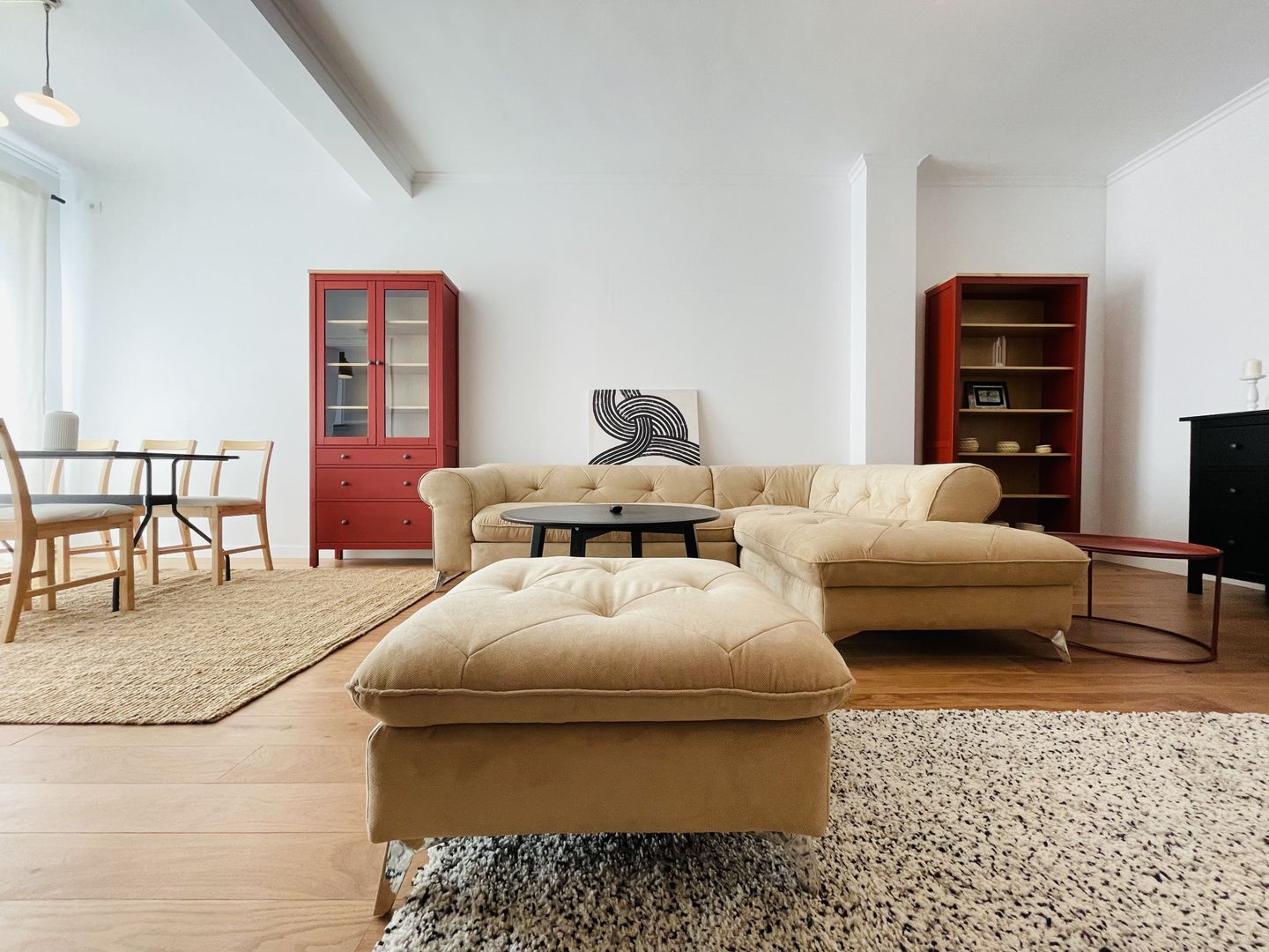 INCHIRIATA - Prima inchiriere, Segmentul Lux | Central | Panouri solare - Poză 1