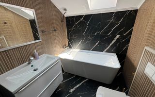 Casa cu 4 camere, 110mp, Zona Unirii - Poză 14